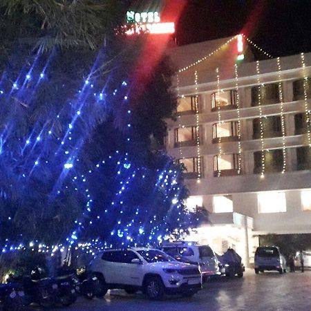 King Paradise Hotel Tiruchirappalli Exterior foto