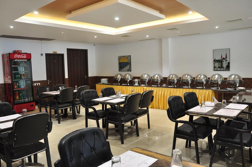 King Paradise Hotel Tiruchirappalli Exterior foto