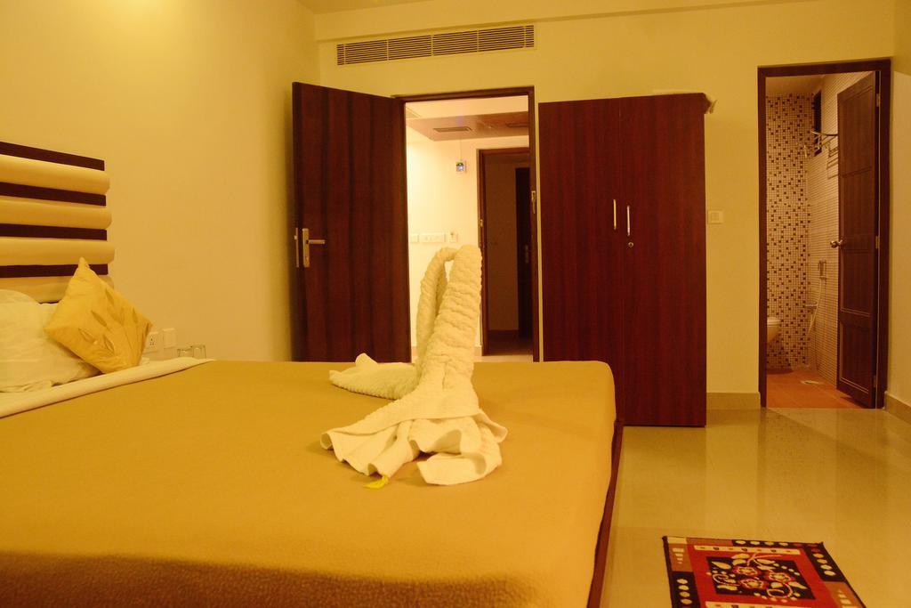 King Paradise Hotel Tiruchirappalli Exterior foto