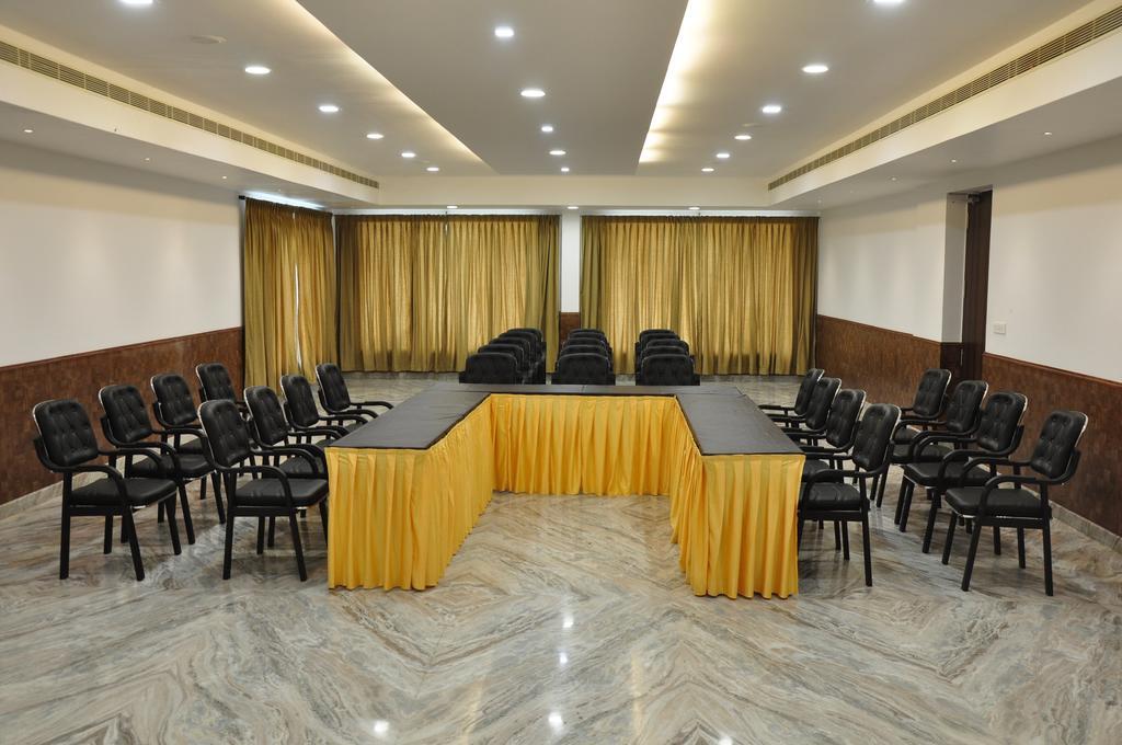 King Paradise Hotel Tiruchirappalli Exterior foto