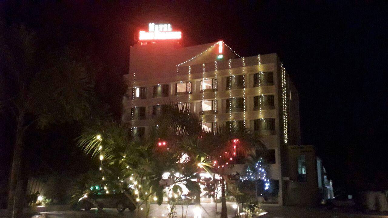King Paradise Hotel Tiruchirappalli Exterior foto